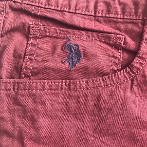 Polo Short - Picture 3 of 6